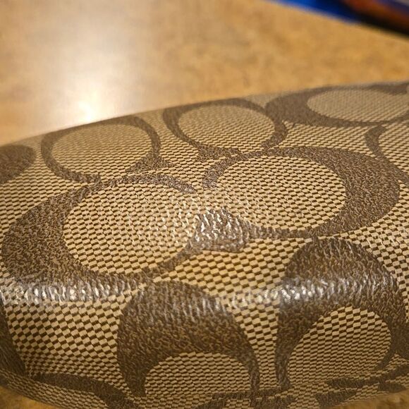 Coach Signature Hard Clamshell Eye Glasses Sunglasses Case Tan Brown c Logo vtg - Picture 2 of 16